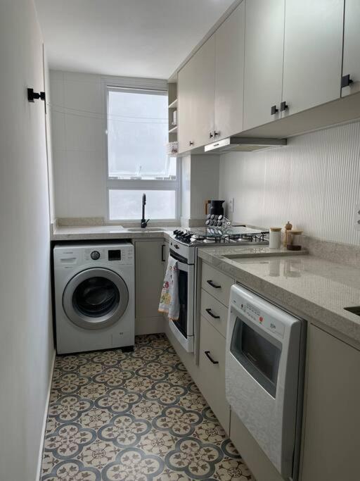 Apartamento Na Avenida Angelica - Proximo Ao Metro *