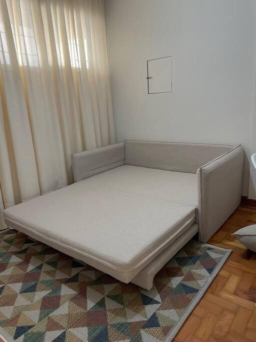 Na Avenida Angelica - Proximo Ao Metro Apartamento